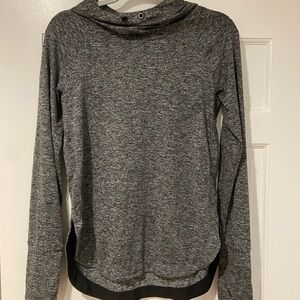 Athleta Gray Heather Hooded Long Sleeve Pullover – XS